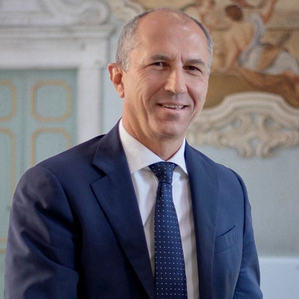 Maurizio Tira